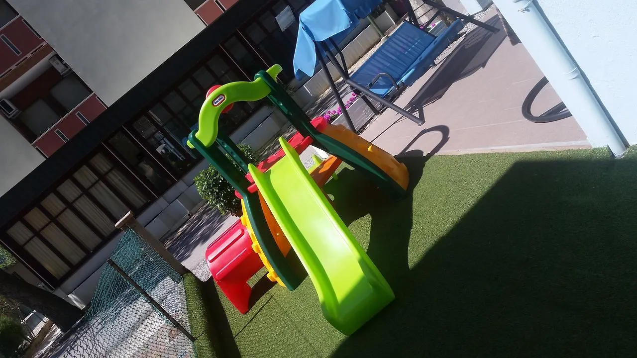 Fabbri'S Hotel Cesenatico 2*,